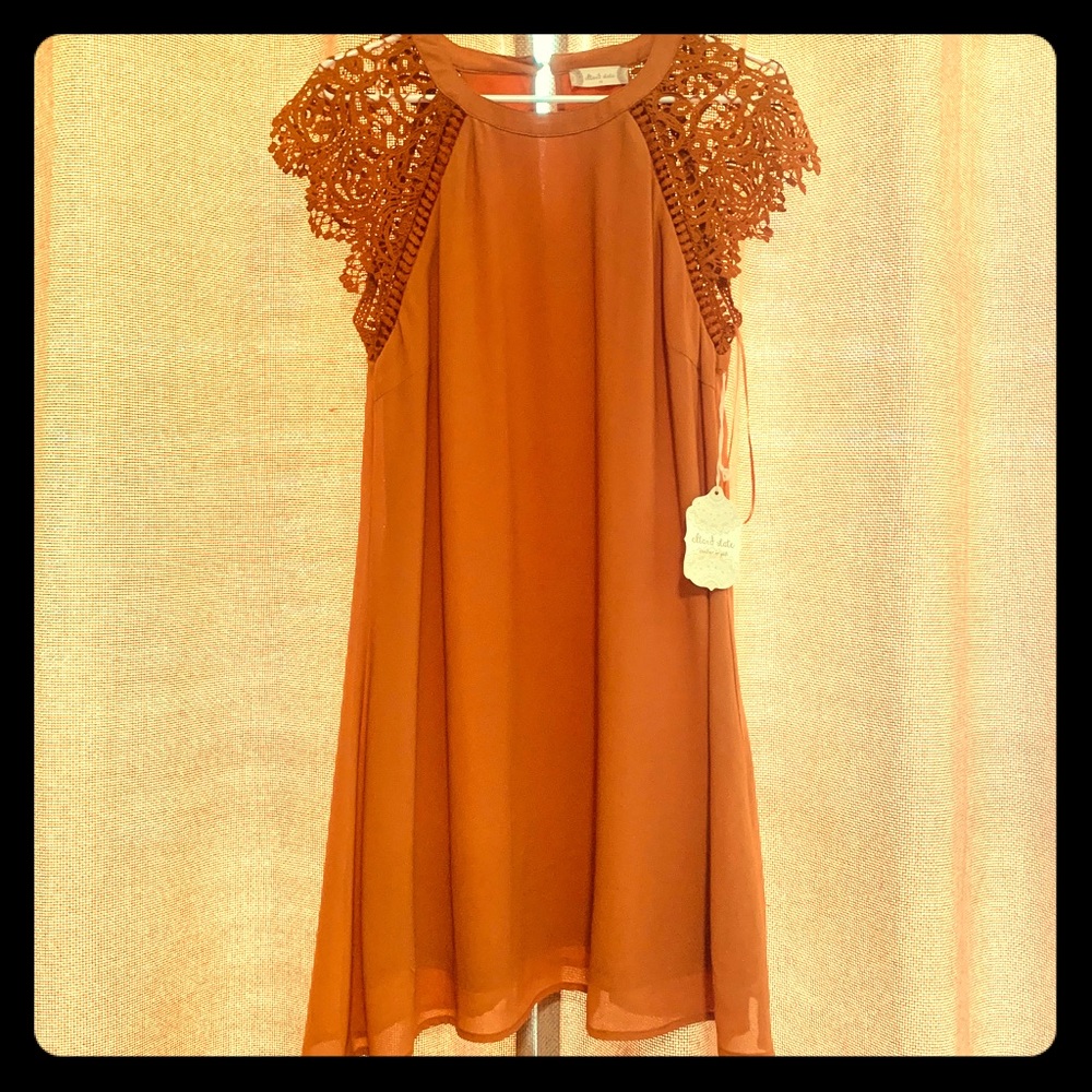 Altar’d State dress
